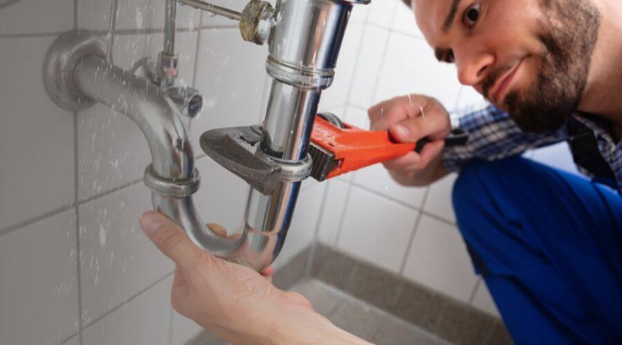 Professional Leak Detection in Universal, IN